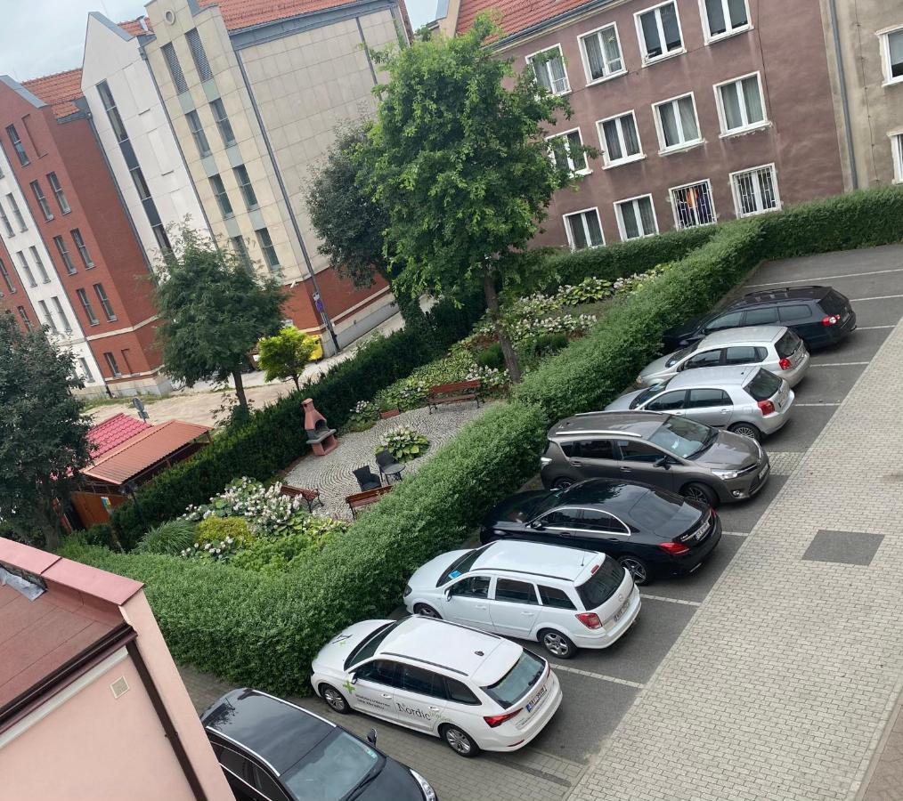 Apartament West - Targ Rybny Apartment Гданск Екстериор снимка